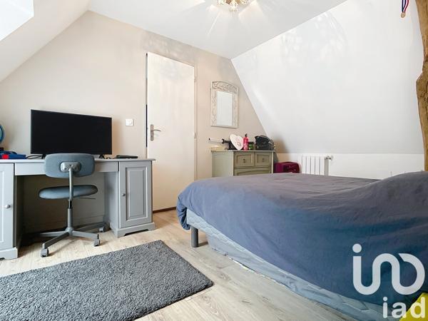 Longère 5 pièces de 91 m² à Langeais (37130)