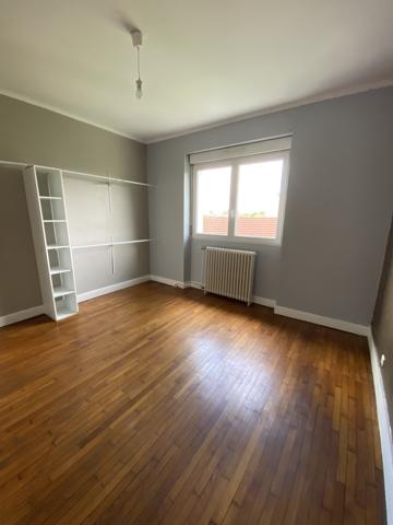 Appartement 4 pièce(s) 2 chambre(s) 90 m²