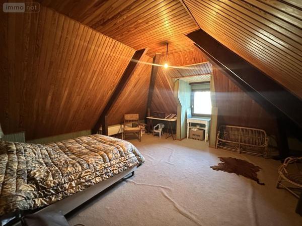 Maison à vendre à Saint-Flour dans le Cantal (15100), ref : 15046-69