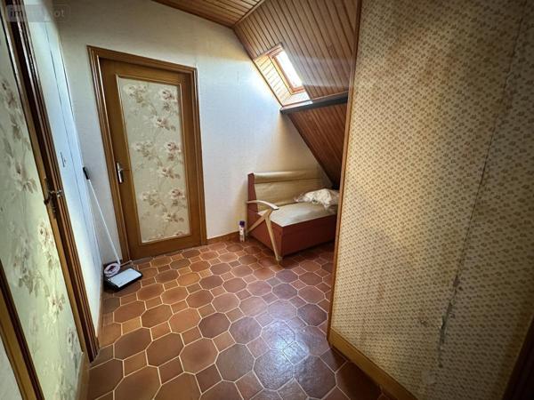 Maison à vendre à Saint-Flour dans le Cantal (15100), ref : 15046-69