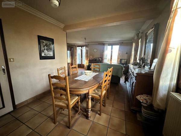 Maison à vendre à Saint-Flour dans le Cantal (15100), ref : 15046-69