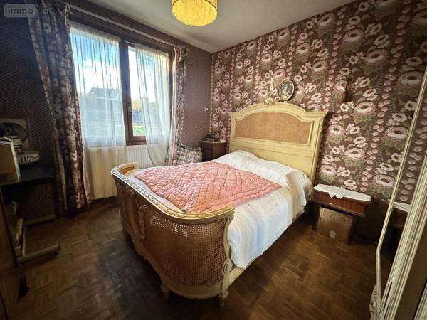 Maison à vendre à Saint-Flour dans le Cantal (15100), ref : 15046-69