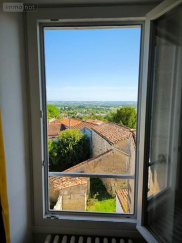 Maison de ville à vendre à Archiac en Charente-Maritime (17520), ref : 1873   
BOURG