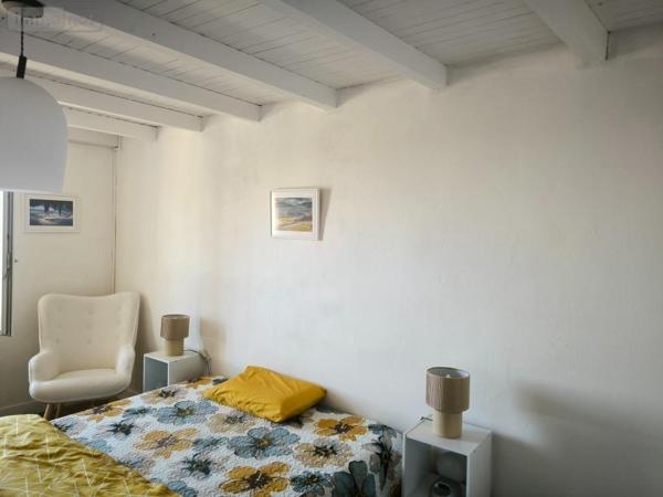 Maison de ville à vendre à Archiac en Charente-Maritime (17520), ref : 1873   
BOURG