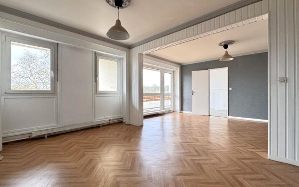 Appartement à vendre    5 pièces •  Metz