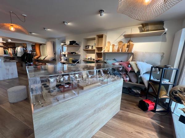 Local commercial/bureau/Local professionnel - RUMILLY (74)