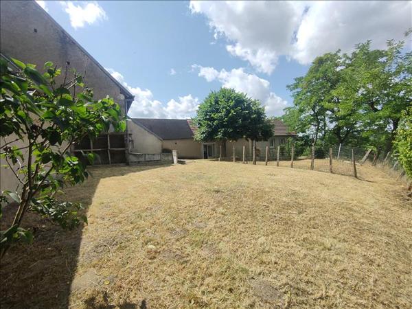 Maison à vendre 72 150 € Saint-Victor 3 p 68 m² DPE F