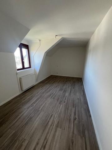 Le Bourgneuf la Forêt, une maison de 163 m²