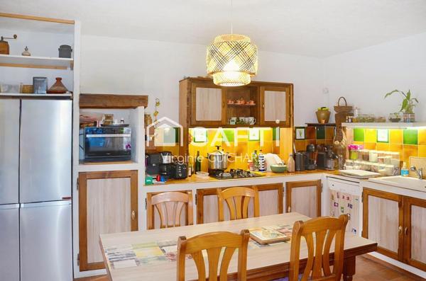 Maison 115m² sur terrain de 4337m² AIGLUN 04