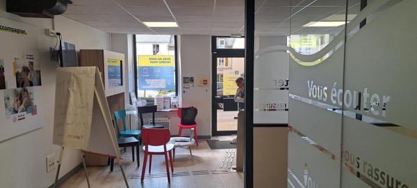 Local commercial St Jean Sur Mayenne 65 m2 , Mayenne Local commercial St Jean Sur Mayenne 65 m2 , Mayenne