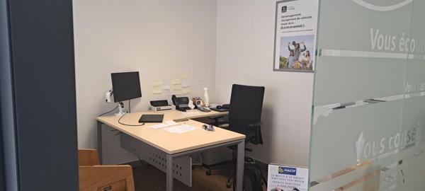 Local commercial St Jean Sur Mayenne 65 m2 , Mayenne Local commercial St Jean Sur Mayenne 65 m2 , Mayenne