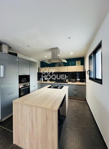 PROXIMITÉ AMIENS - MAISON D'ENVIRON 170M² AVEC JARDIN ET GARAGE