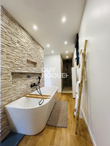 PROXIMITÉ AMIENS - MAISON D'ENVIRON 170M² AVEC JARDIN ET GARAGE