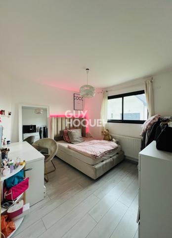 PROXIMITÉ AMIENS - MAISON D'ENVIRON 170M² AVEC JARDIN ET GARAGE