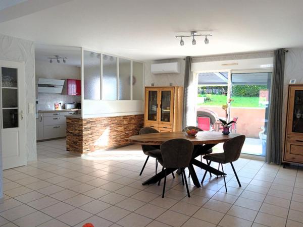 Maison Lons Le Saunier 7 pièce(s) 150 m2
