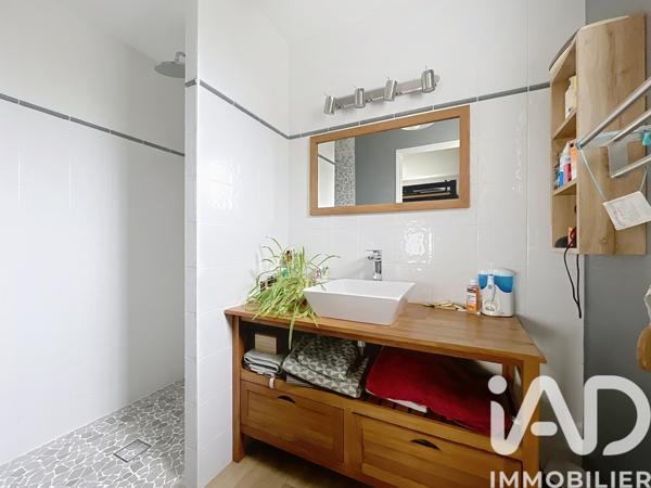 Maison à vendre 6 pièces 133 m² Séné