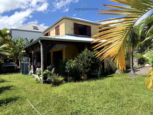 Charmante villa F5 avec jacuzzi à Bellemène St Paul