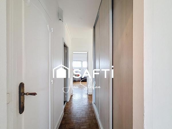 MASSY OPÉRA – SPACIEUX 5 PIÈCES DE 106 m² AU DERNIER ÉTAGE AVEC DOUBLE SÉJOUR ET DOUBLE BALCON