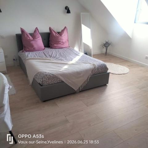 Vente                                                      Maison
                        
                                         200 m2                     à Vaux-sur-Seine