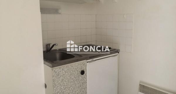 Location Studio 17.03 m² - Saint-germain-en-laye 78100