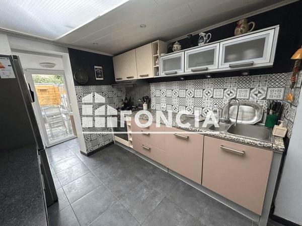 Location Maison 4 pièces 94.3 m² - 1 RUE GAMBETTA Faches-thumesnil 59155