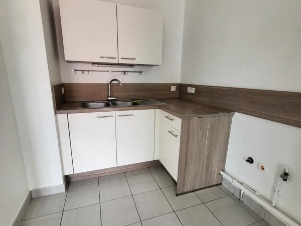 Location Appartement 2 pièces Roubaix (59100) - ROUBAIX BEAUMONT EDHEC Location Appartement 2 pièces Roubaix (59100) - ROUBAIX BEAUMONT EDHEC