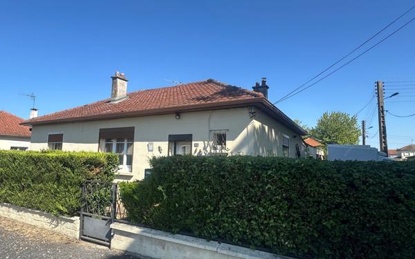 Maison à vendre    3 pièces •  Beautor