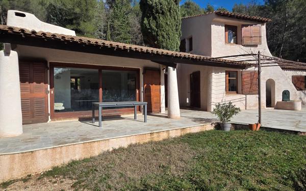 Maison à vendre    4 pièces • 125 m2 Auriol