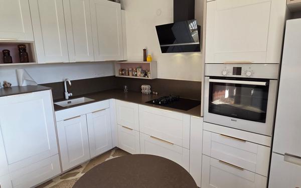 Maison à vendre    4 pièces • 125 m2 Auriol