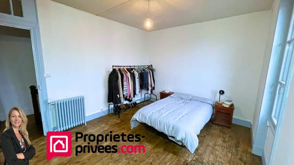 CHARLIEU Maison 6 pièces + appartement
