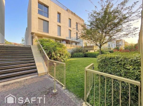 F3 avec Terrasses et Parking - Juvisy Côté Seine (Gare à 3 min)