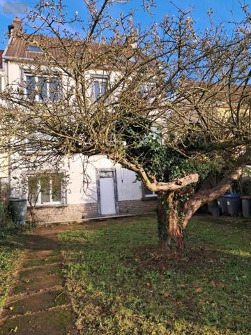 Immeuble à vendre à Boulogne-sur-Mer dans le Pas-de-Calais (62200), ref : 62056-1164