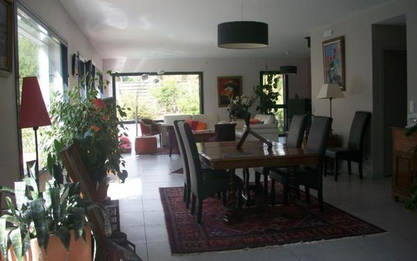 Maison à vendre    5 pièces •  La Ferté-Saint-Cyr