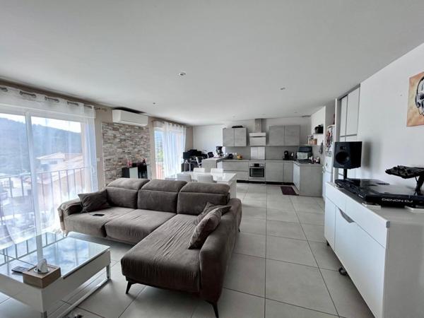 Appartement à SAINTE-MAXIME, 83120 - 3 pièces 102m²