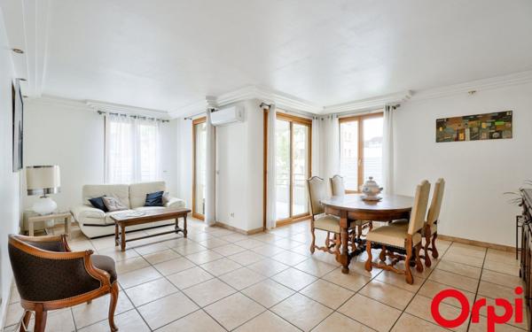 Appartement à vendre    3 pièces • 83,34 m2 Villeurbanne