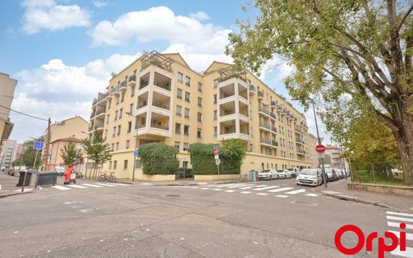 Appartement à vendre    3 pièces • 83,34 m2 Villeurbanne