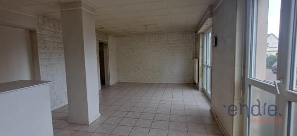 Appartement F4 de 73,86 m²