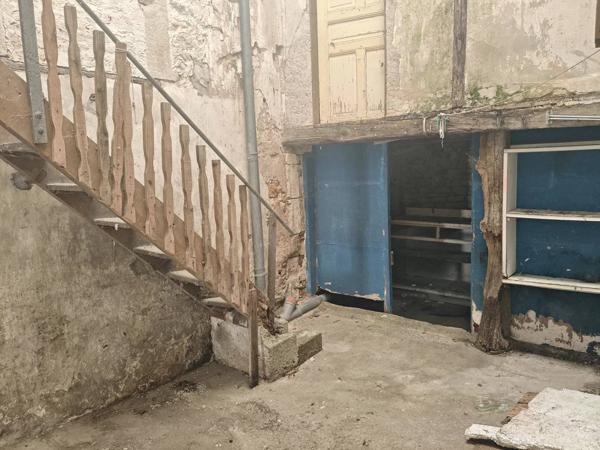 Vente immobilière : Maison de ville à Richelieu  4 pièces 66 m² 34 200 €- EPI Immobilier Richelieu.