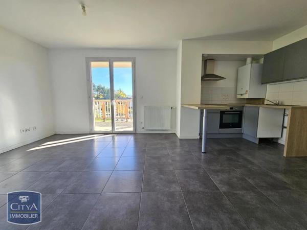 Appartement à vendre 3 pièces 66.58m² Chevry (01170)