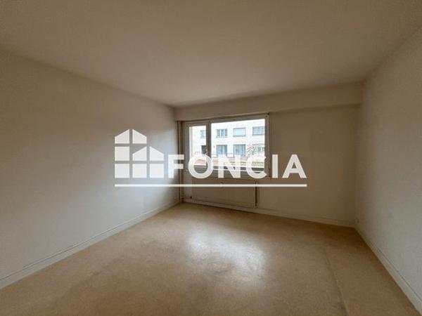 Location Appartement 2 pièces 61.54 m² - RESIDENCE JARDINS DE L'EUROPE Reims 51100