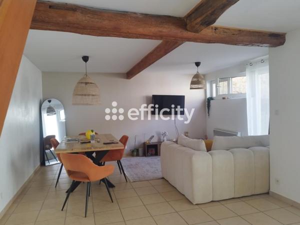 Appartement
         4 pièces
        - 87 m² 182 000 € *