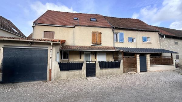 Immeuble de 2 maisons de ville à VÉMARS