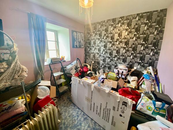 A VENDRE 2 MAISONS à Bazouges-La-Pérouse