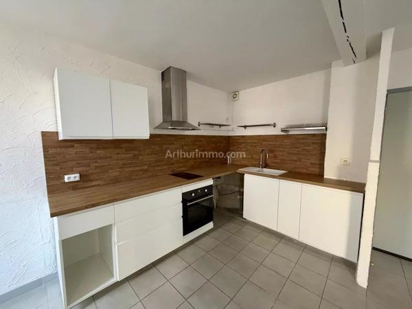 Location                                                      Appartement
                        
                     2 pièces                      47 m2                     à Martigues
