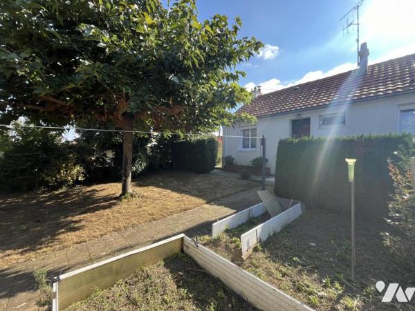 Nantes Nord Hippodrome, maison T3 de 58 m² + combles + garages, sur parcelle de 416 m²