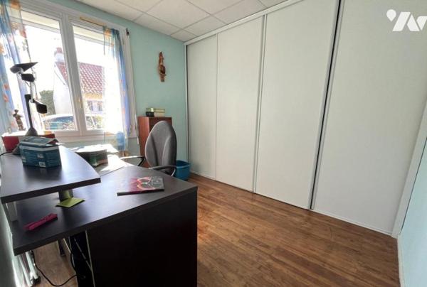 Nantes Nord Hippodrome, maison T3 de 58 m² + combles + garages, sur parcelle de 416 m²