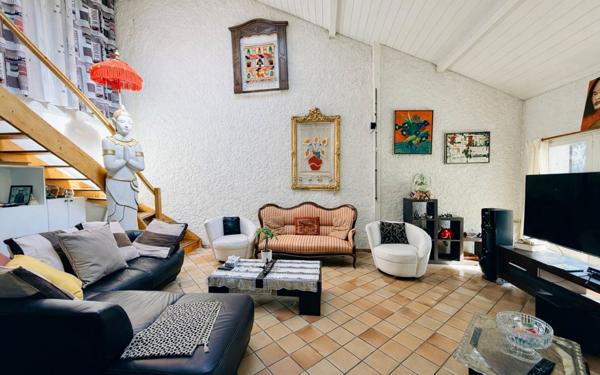 Maison à vendre    6 pièces •  Mouxy