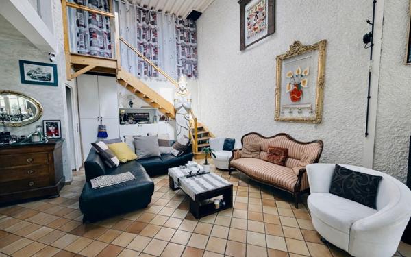 Maison à vendre    6 pièces •  Mouxy