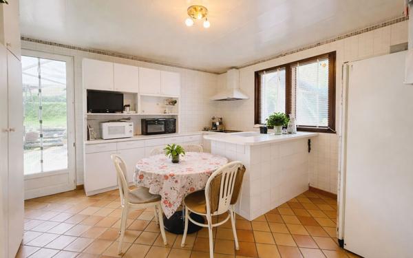 Maison à vendre    6 pièces •  Mouxy