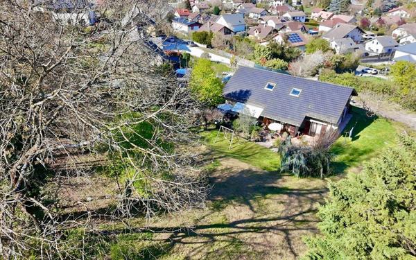 Maison à vendre    6 pièces •  Mouxy